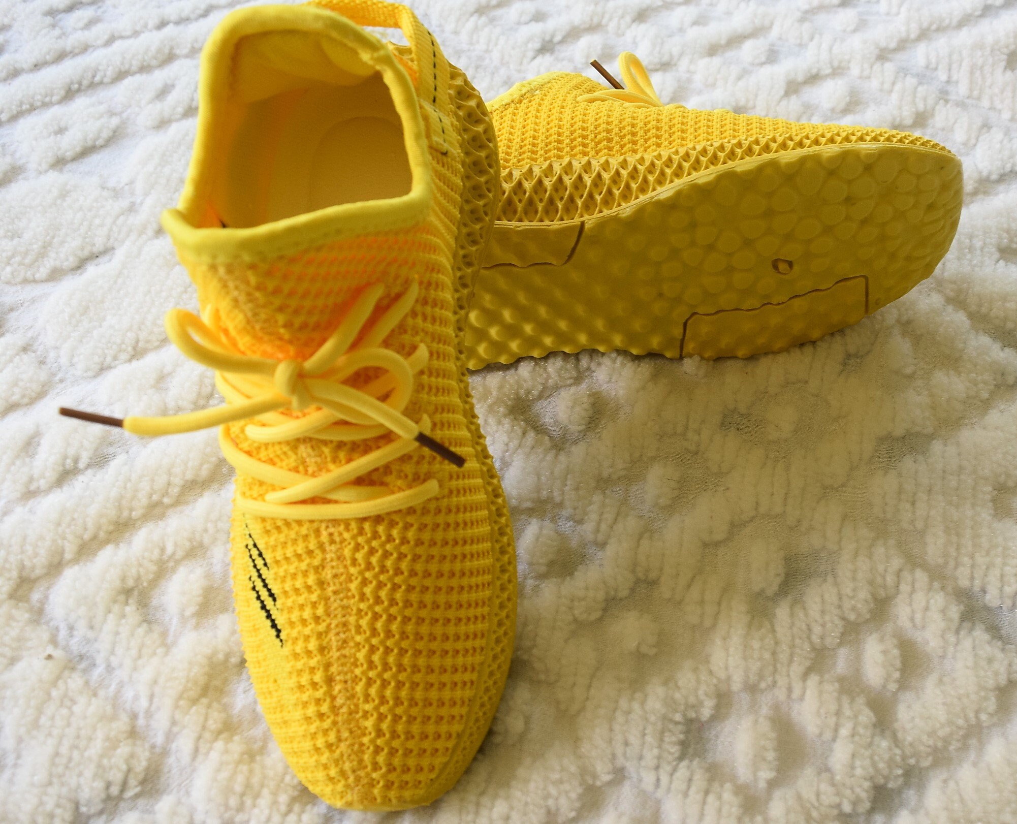 comfortable workout sneakers