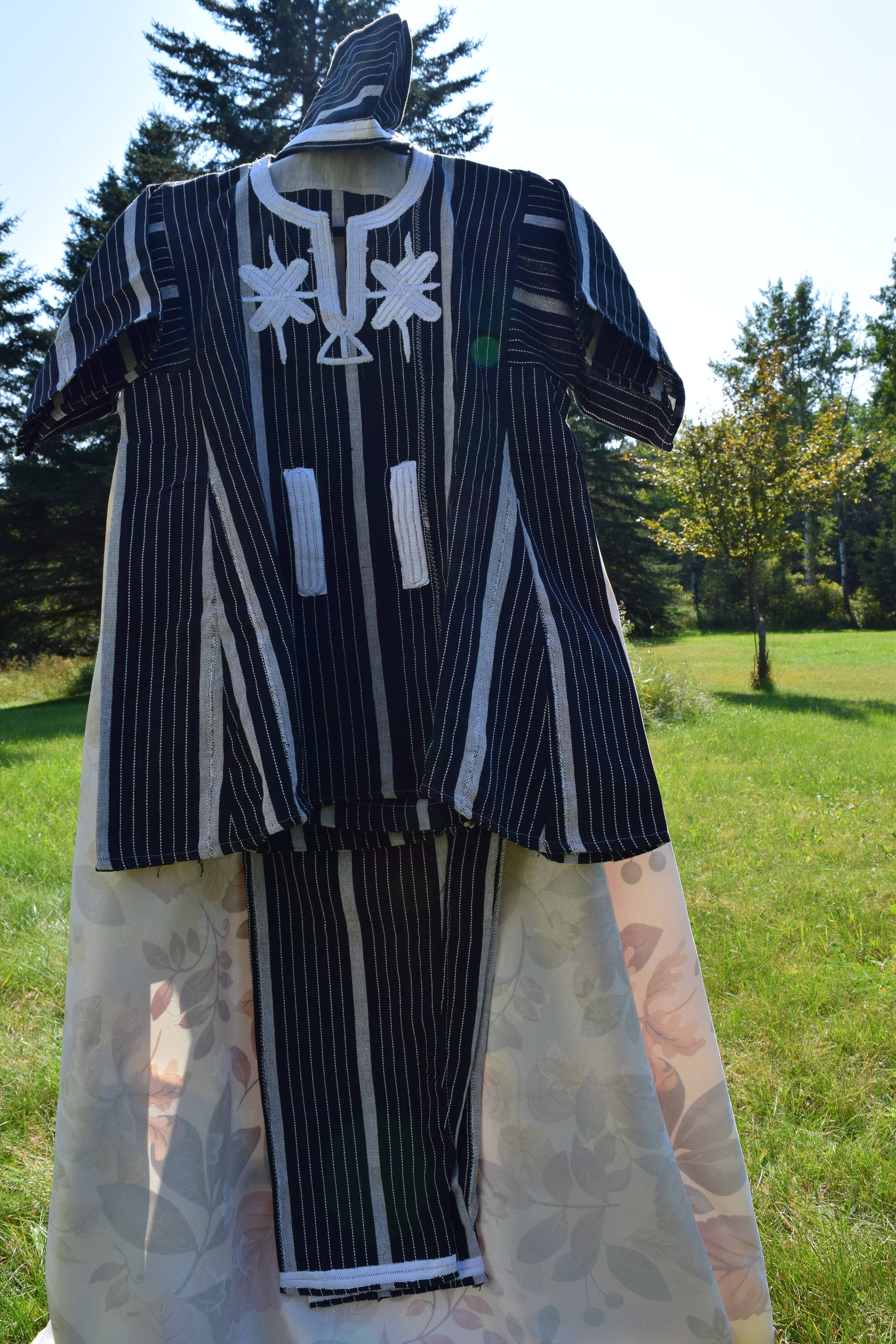 Young Men's outfit, Burkina Faso Men's suit, traditional African men's