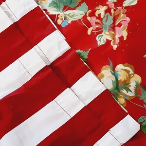 Carleton Varney Shames Ropa de cama Tiras blancas rojas Audaz Algodón floral RARE Reemplazo Decoración del hogar Vintage