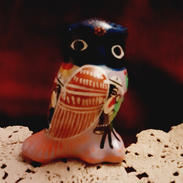 Vintage Mexican Folk Art Owl Hand Painted Figurine Peru South American Redware