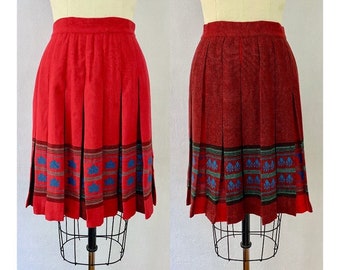 1960s Reversible Wool Scandinavian-Style Knit Skirt