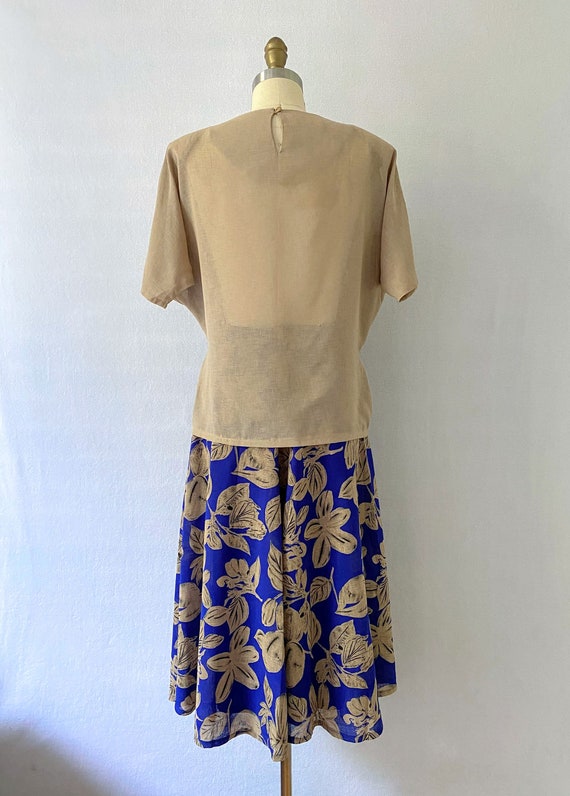 1980s Two-Piece Floral Skirt and Blouse Set - image 9