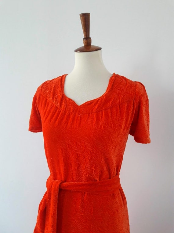 1970s Burnt-Orange Vintage Velour Dress - image 4