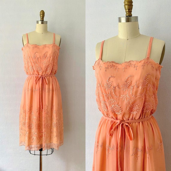 1950s Eyelet embroidery Dress - image 1