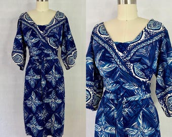 Abito hawaiano vintage in stile Tiki anni '50 con finto mantello