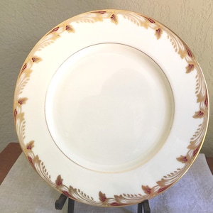 Vintage Lenox Porcelain China, Essex  Pattern, Maroon (Smooth) Dinner Plate - Circa 1960&#39;s.