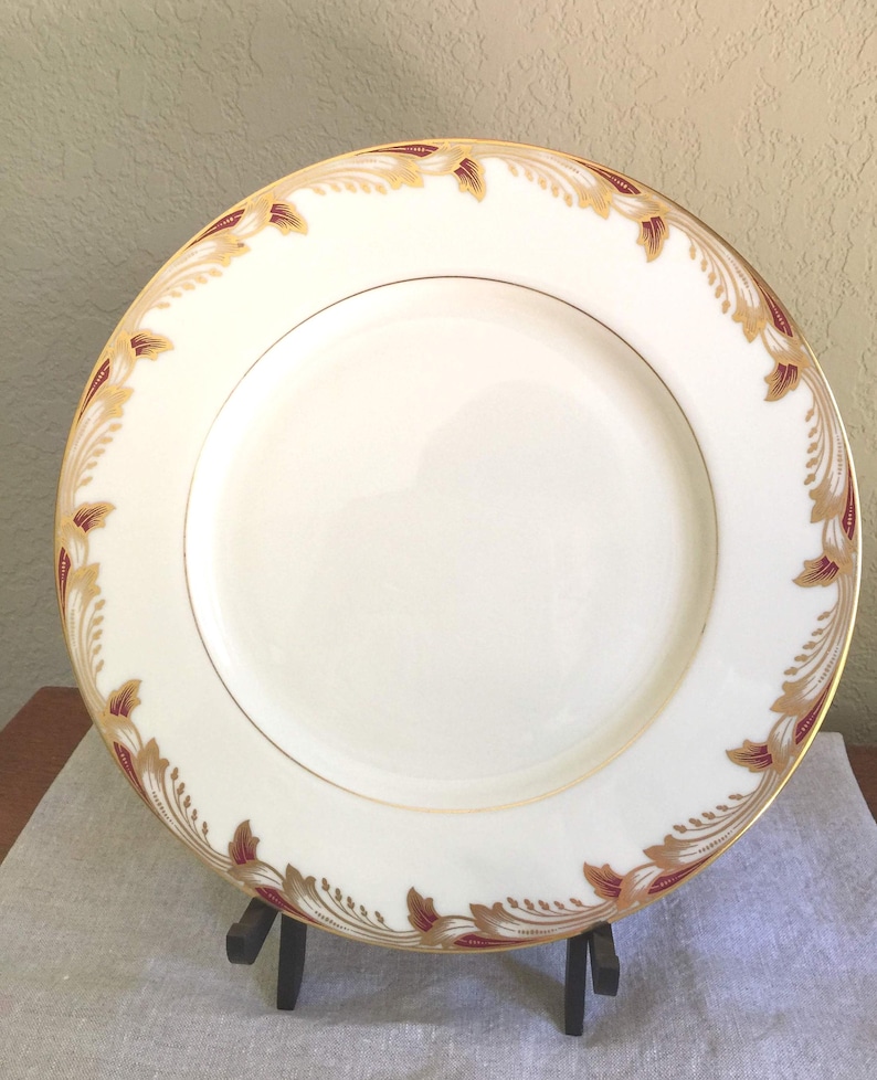 Vintage Lenox Porcelain China, Essex Pattern, Maroon (Smooth) Dinner Plate - Circa 1960's. image 1