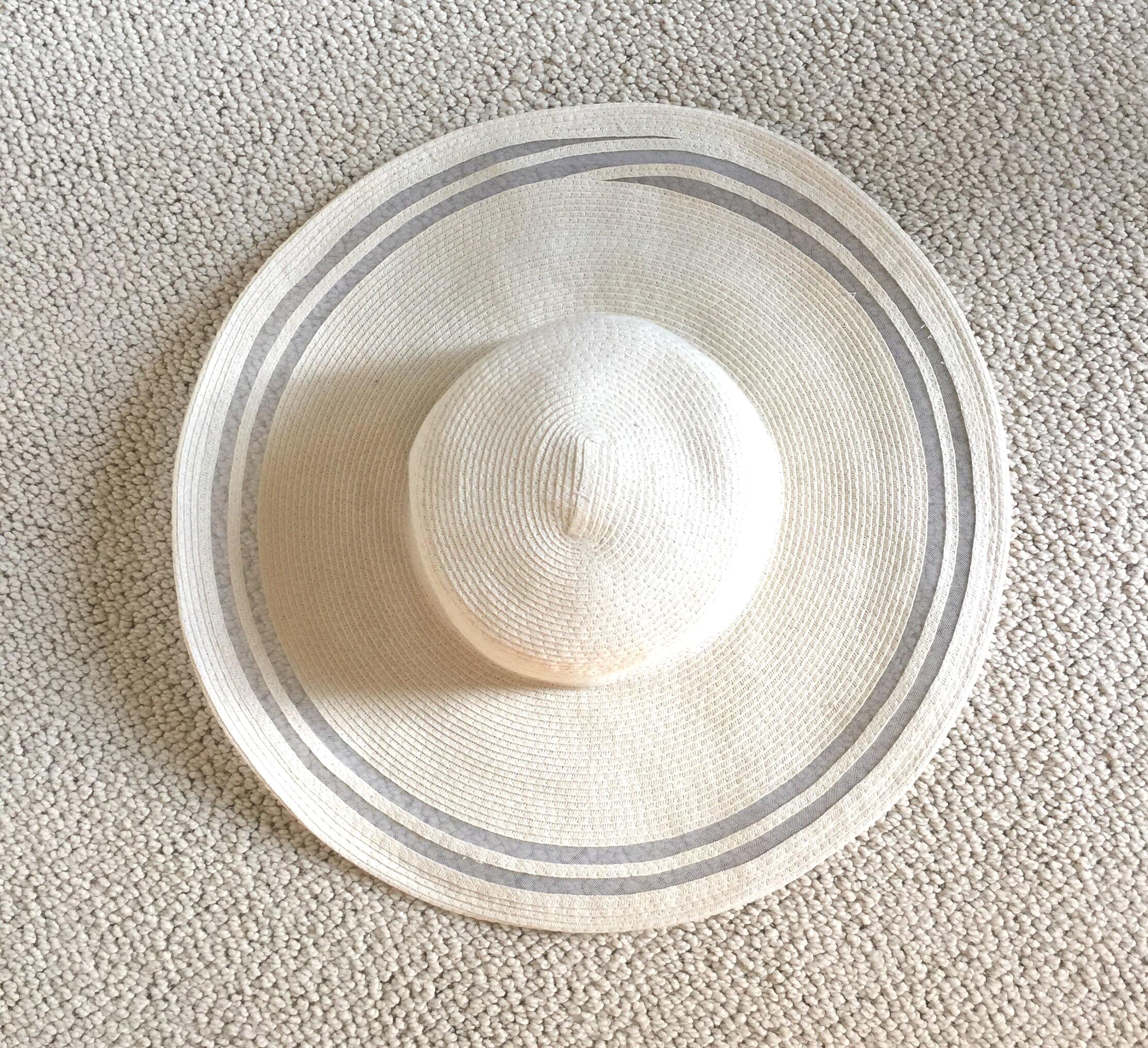 Charter Club Summer Hat, excellent condition, 23 inches Vintage Charter Club Wide Brimmed Ladies Hat. Size 7. Ivory  main image 3