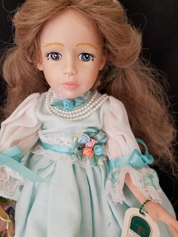 Robin Woods Collector Doll Allison 