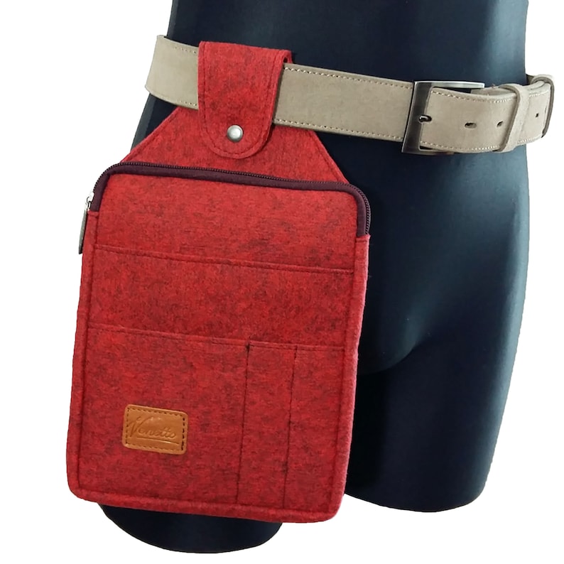 Belt bag waist pocket, felt, red image 1