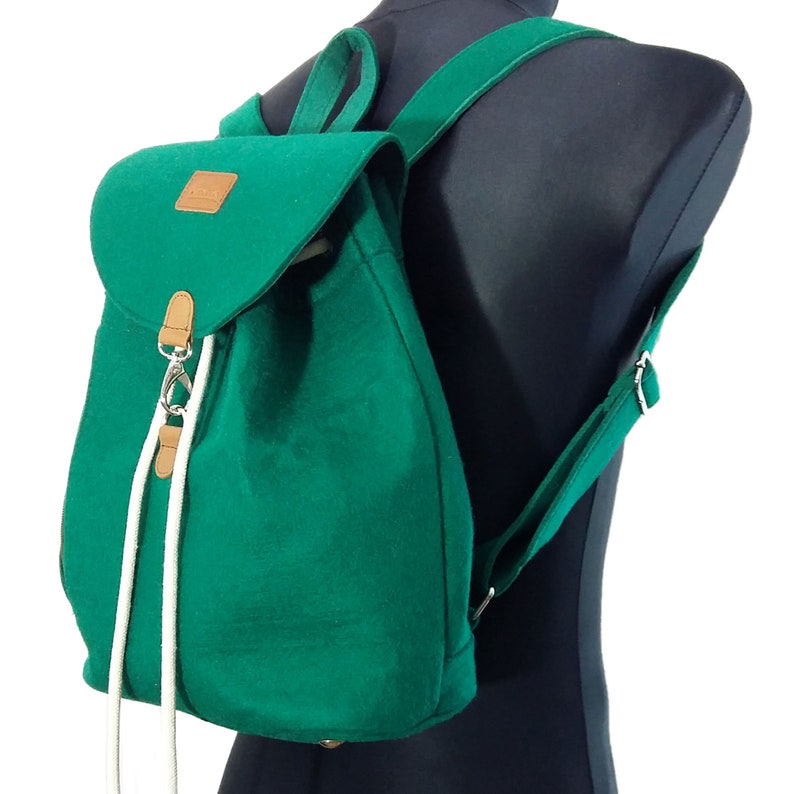 Venetto felt backpack bag backpack made of felt and leather elements very light, green image 2