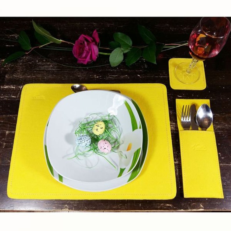 2-seatset tableset square mat table decoration made of felt yellow image 4