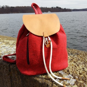 Venetto felt backpack bag backpack made of felt and leather elements very light, red mottled image 1