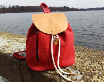 Venetto felt backpack bag backpack made of felt and leather elements very light, red mottled