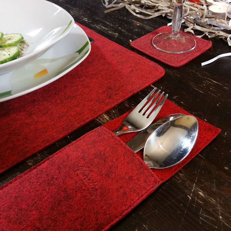 2-er tableset coaster table decoration Placeset mat cutlery pocket tablecloths table decorations made of felt, red mottled image 2