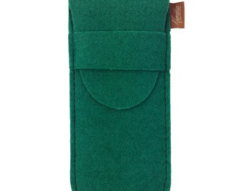 Vegan case Elf Feather binder roll felt green