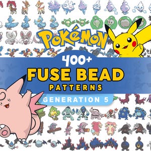 Può includere: Un'immagine con oltre 400 modelli di perline a fusione con vari personaggi dei Pokémon. L'immagine include il logo Pokémon, Pikachu e un Clefairy rosa. Il testo recita "400+ Fuse Bead Patterns Generation 5."