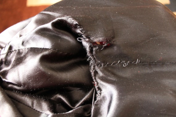 Vintage Authentic HUDSON'S BAY Red & Black Wool B… - image 10