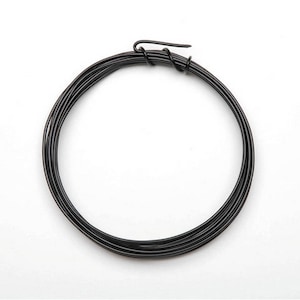 Darice Aluminum Jewelry Wire - 18 Gauge - Black - 3 yards - 1999-1564