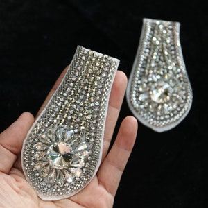 2pcs/set luxury Beaded epaulettes for nightclub clothes Punk Wind Coat Suit DIY Fashion Rhinestone Badge Epaulets Shoulder Patches appliques