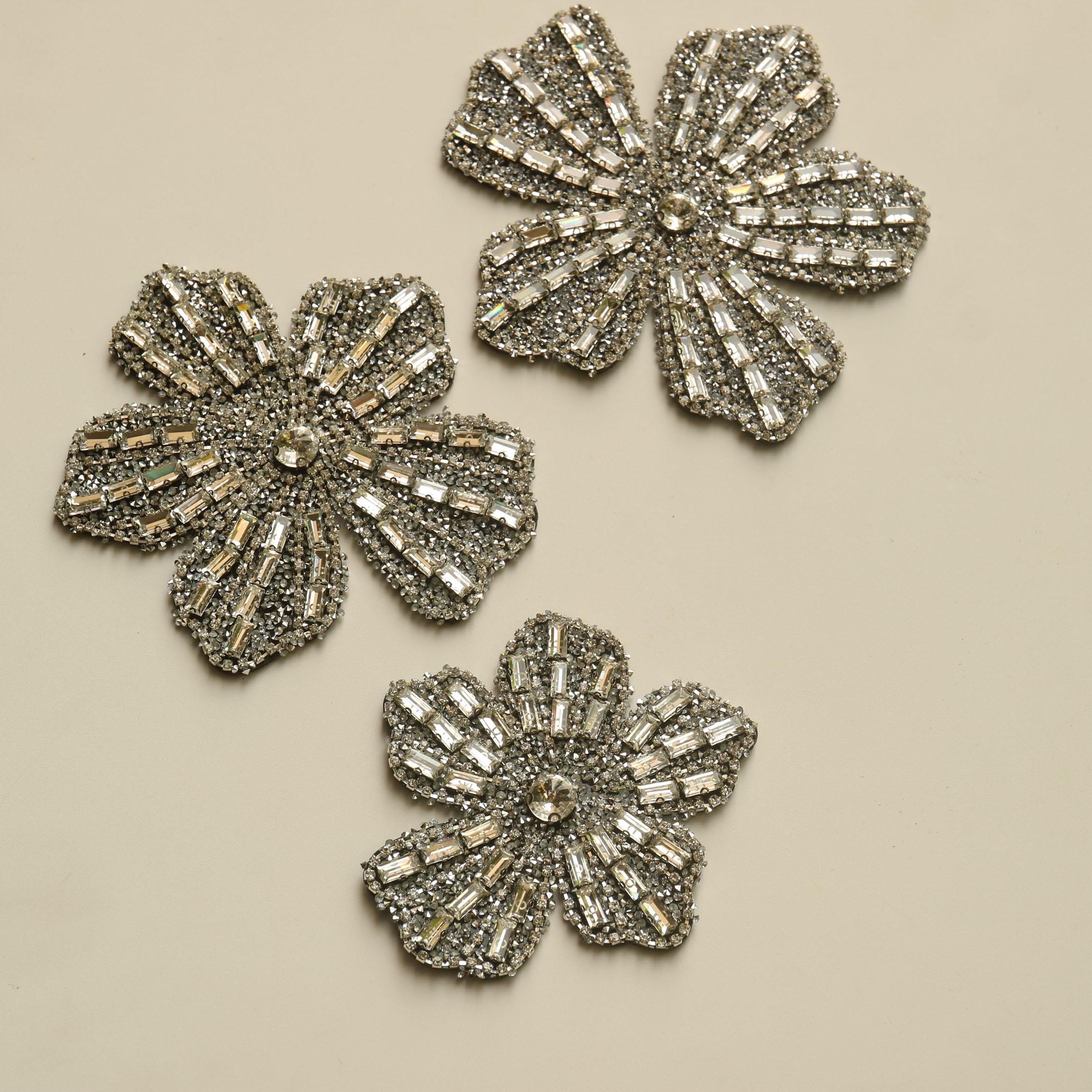 Toppa Ricamata Gufo Con Paillettes E Perline: Applique Termoadesiva Da Cucire O Stirare Per Abbigliamento E Fai Da Te - Ideale Per Decorazioni E Riparazioni
