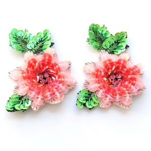 2pc 3D Rhinestone flower beaded patches for clothing pink flower sequin patch decorative rhinestone parches flowers appliques leaf