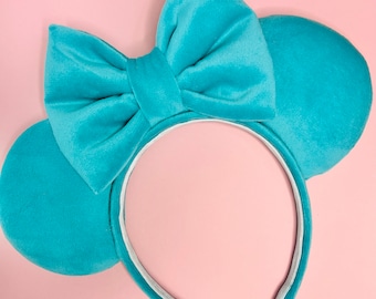 Romantic Mint Velvet Ears