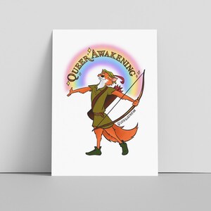 Könnte beinhalten: Illustration eines Fuchscharakters in grüner Tunika und Hut, der einen Bogen und einen Pfeil hält, mit einem Regenbogen und den Worten "Queer Awakening" darüber. Der Fuchs ist orange und weiß, mit einem braunen Bogen.