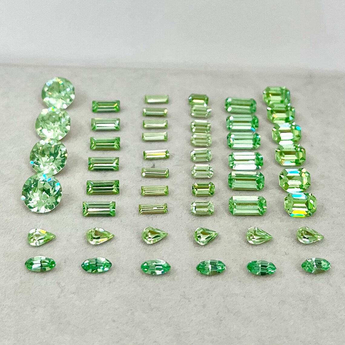 Top Rarest Shapes Pack of 50 Rare Uranium Vaseline Glass Swarovski Crystals 8 Different ...