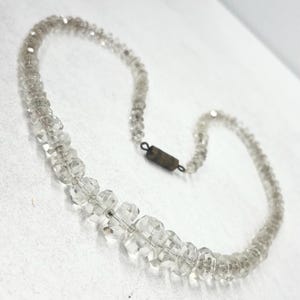 Art-Deco-1930 Klarglas abgestufte Rondell-Perlen-Halskette, ausgezeichnete Qualität, Vintage-Schmuck, 16-Zoll lang