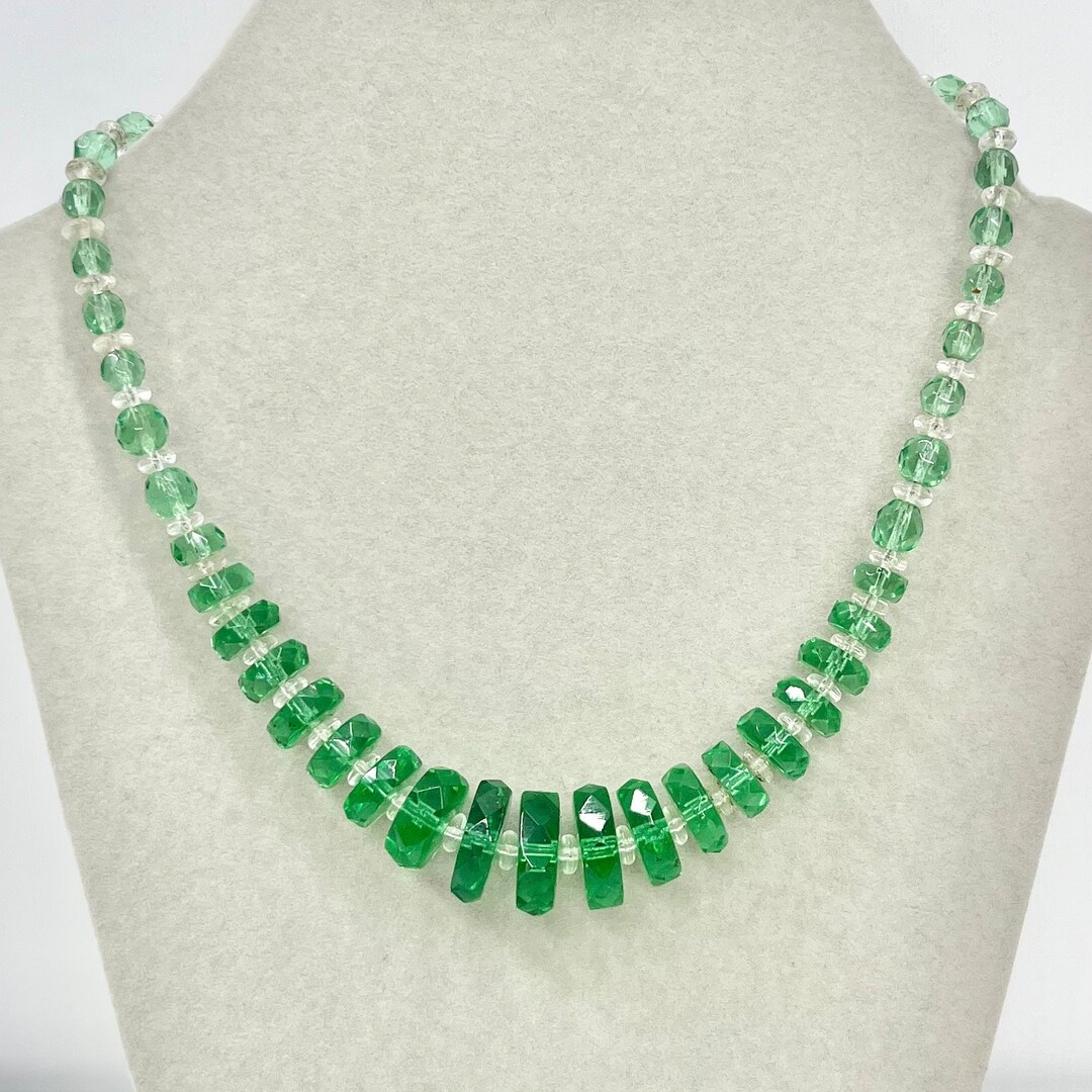 1920s/30s Art Deco Green Glass Bead Necklace main image 0
