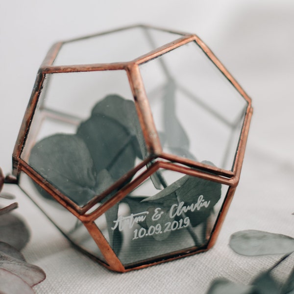 Individualisiertes Ringkästchen aus Glas mit Kupfer inkl Deckel