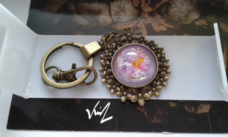 painted French artist,door cle jewel bag,bronze flower,cabochon round 25mm,pink purple green orange,gift party,boho bobo gothic,baroque