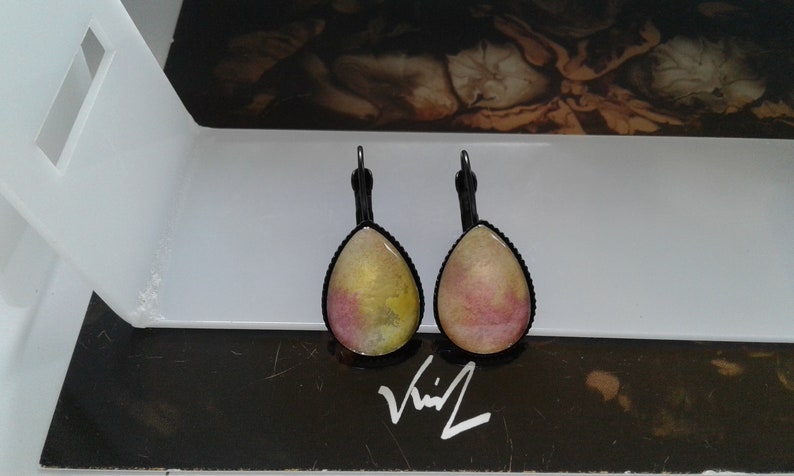 original watercolor ooak,French painter,sleepy drops,yellow black pink,bobo boho gothic,Victorian baroque,fashion punk