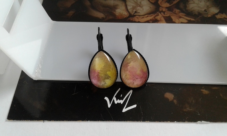 original watercolor ooak,French painter,sleepy drops,yellow black pink,bobo boho gothic,Victorian baroque,fashion punk