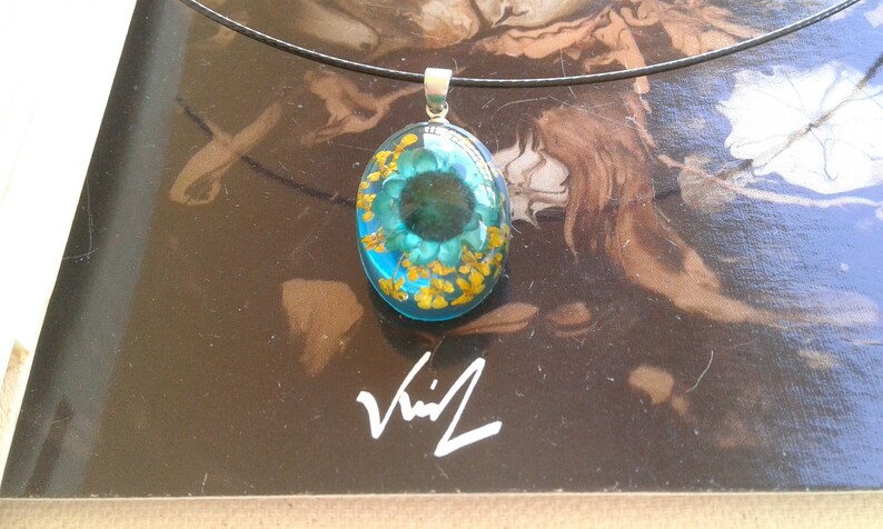 yellow green blue pendant necklace resine oval steel beli\u00e8re handmade in france,black cord,jewel woman,fete birthday Christmas dried flower