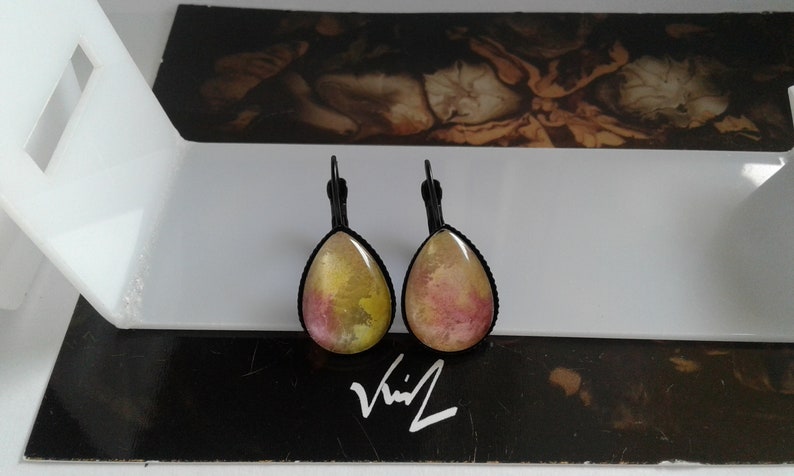 original watercolor ooak,French painter,sleepy drops,yellow black pink,bobo boho gothic,Victorian baroque,fashion punk