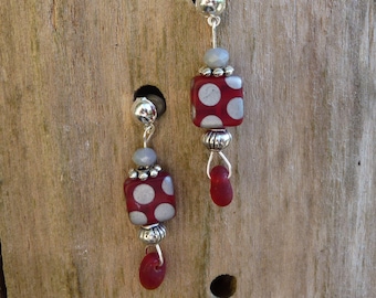 Earrings red beads with silver dots