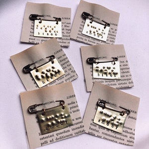 Braille brooch Love Kiss Braille jewel Message brooch Text brooch Jewel with message Jewel with text image 4