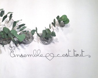 Wire writing, wire phrase, wire quote, wire wall decoration