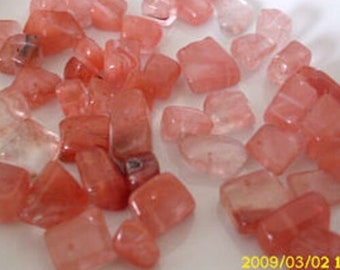 lot de 47 grs de perles chips red watermelon  entre 7 et 15 mm