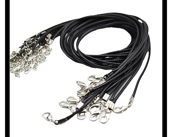 Lots of necklaces, chokers, imitation leather waxed cord chain.