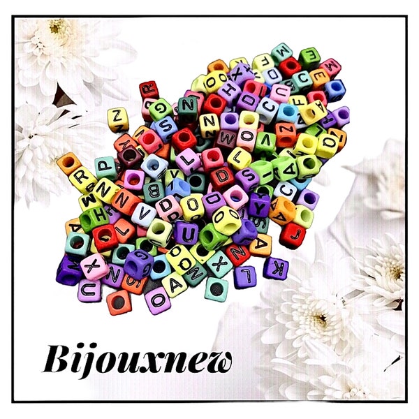 X10pcs cube alphabet letter beads.