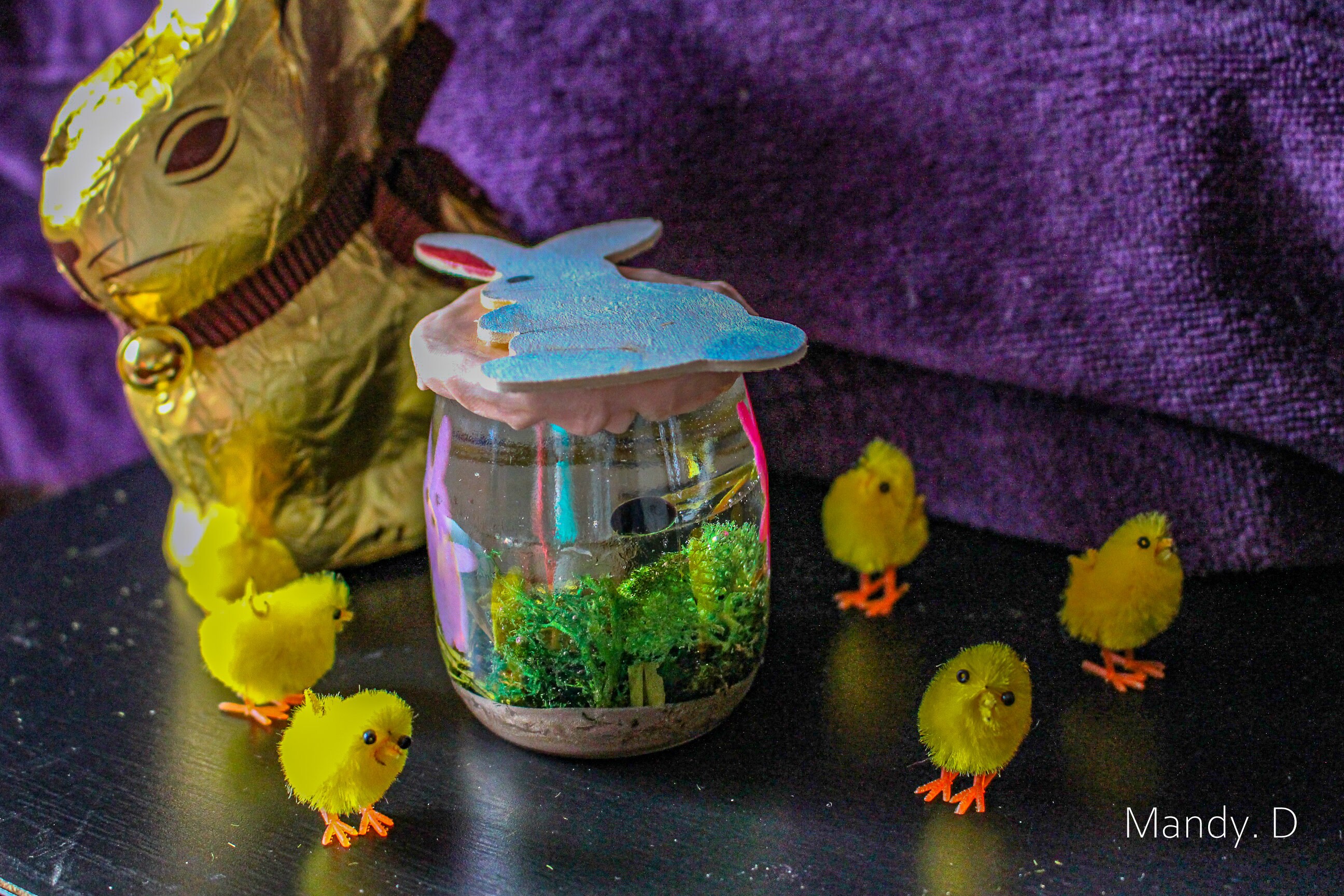 Fiole Pâques avec Minéraux