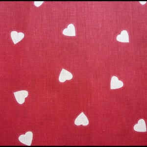 Kitchen apron Mon Petit Coeur in red fabric with little white hearts for children from 6 to 10 years old image 4