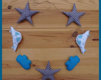 Guirlande d'étoiles, de voitures et de nuages pour décoration chambre d'enfant