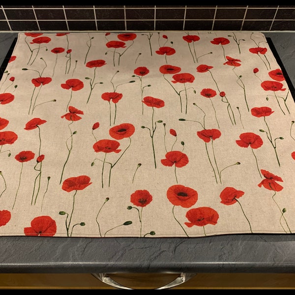 “Mes Coquelicots” hob protector in bachette fabric, wadding and cotton fabric