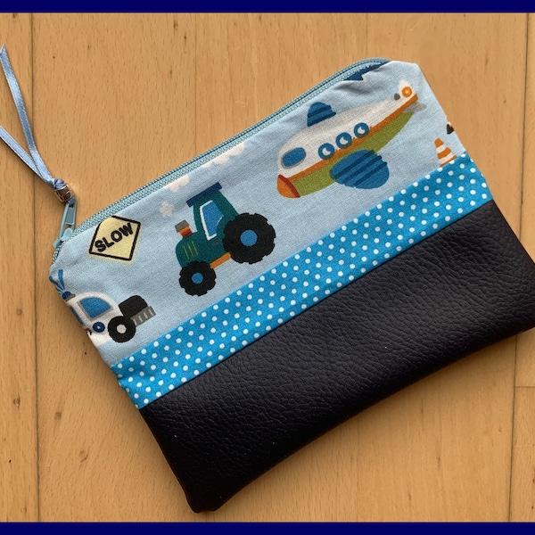 Trousse multi fonction "Mon Avion" en simili cuir bleu  et tissu coton