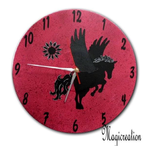 Horloge Cheval Ailé, Mécanisme Silencieux, Décor Mural Rouge Framboise, sur Disque Vinyle 33 Tours, 