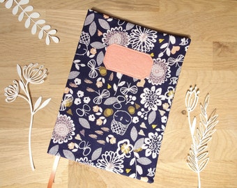 Customizable health record cover / Floral pattern on dark purple background / health record with first name